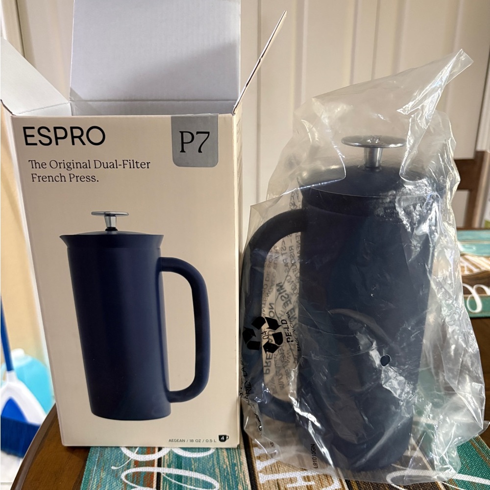 ESPRO P7 French Press, 18-fl.-oz., New in Box - Picture 5 of 6